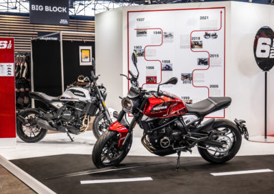 STAND MOTO MORINI SALON DU 2 ROUES 4